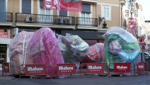Aplazadas Las Fallas, Valencia debate qué hacer con sus monumentos gigantes