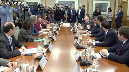 Le coronavirus progresse en Espagne, Madrid annonce des mesures économiques d'urgence