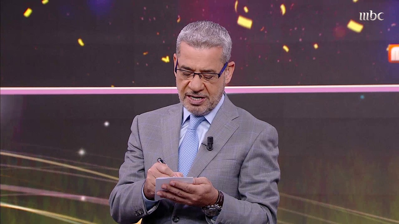 المتسابق عمر أحمد صالح يفوز بجائزة 10 آلاف دولا...