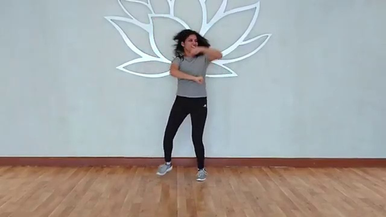 Easy Dance steps for DHEEME DHEEME song | Shipra's Dance class