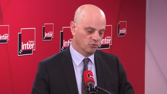 Jean-Michel Blanquer : Nous allons organiser un service minimum pour les personnels indispensables. C'est particulièrement vrai pour les personnels soignants, pour qu'ils puissent avoir classe pour leur enfant près de leur hôpital.