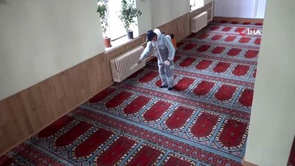 Nevşehir'de camiler, AVM'ler ve kafeler dezenfekte edildi