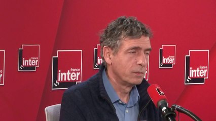 Pr Éric Caumes : "Il faut rassurer, dire que la transmission se fait avant tout par goutelettes : le masque chirurgical protège très bien. L'incertitude c'est de savoir si des patients peuvent transmettre par l'air."