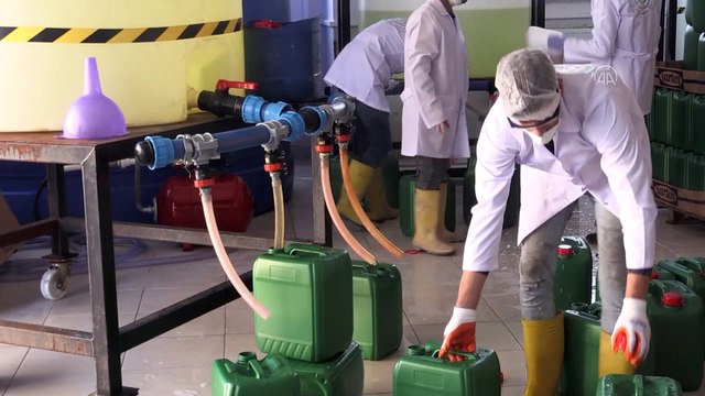 Meslek liselilerin ürettiği dezenfektanlara sipariş yağıyor - KÜTAHYA