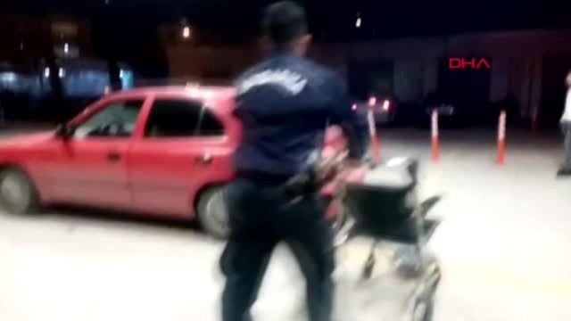 BURSA Kalp krizi geçiren sürücüyü, polis aracına binip hastaneye götürdü