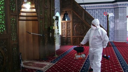 Mersin'de koronaya karşı dezenfeksiyon çalışmaları yapılıyor