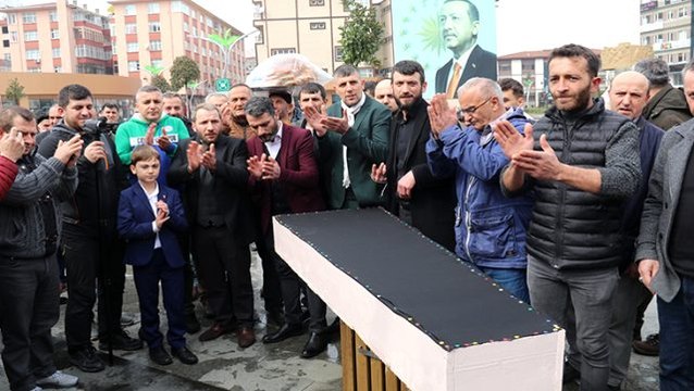 Gıyabi cenaze namazı, hakkını helal eden çıkmayınca kılınamadı