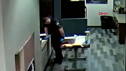 ABD'de polis, kanıtları paketlerken zehirlenerek bayıldı