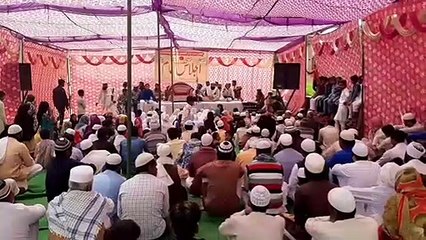 कांधला:  सालाना जलसे सैकड़ों में पहुंचे सैकड़ो मुस्लिम समाज के लोग