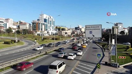 Anadolu Yakasında trafik yoğunluğu havadan görüntülendi