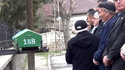 Bir kadın boşanma aşamasındaki eşi tarafından öldürüldü
