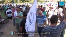 Taxistas se movilizaron en La Plata contra UBER