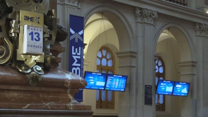 El Ibex 35 cierra su segunda peor semana de su historia con una caída del 20,85 %