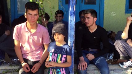 Yunan Sahil Güvenlik ekipleri sığınmacıların eşyalarına el koydu - MİDİLLİ