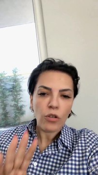 Yeşim Salkım'dan Magazincilere Hakaret