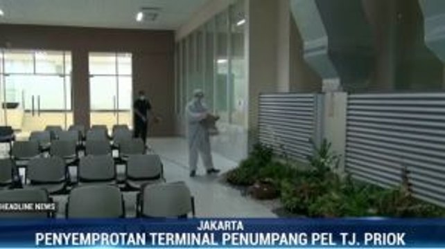 Cegah Virus Corona, Terminal Penumpang di Pelabuhan Tanjung Priok Disemprot Disinfektan