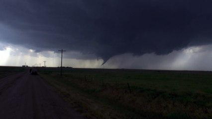Dodge City Supercell and Tornado Breakout