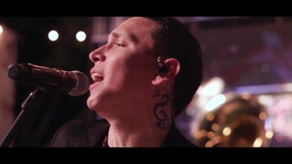 Javier Rosas Y Su Artillería Pesada - Víctor Portillo (En Vivo)