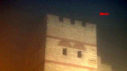 İSTANBUL'DA SİS ETKİLİ OLUYOR