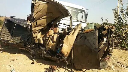 1ट्रक व बोलेरो कैम्पर की भिड़ंत में ग्यारह की मौत, मुख्यमंत्री ने ट्वीट कर जताया शोक