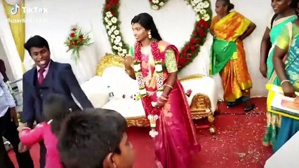 കല്ല്യാണത്തിന് കിട്ടുന്ന ഇതുപോലുള്ള പണികൾ നിങ്ങൾ കണ്ടിട്ടുണ്ടോ