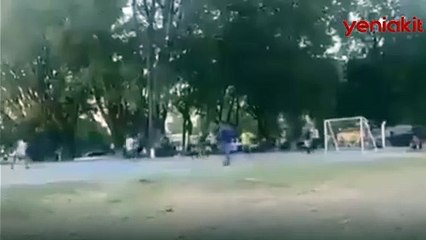 Ronadinho'dan hapishanede futbol şov