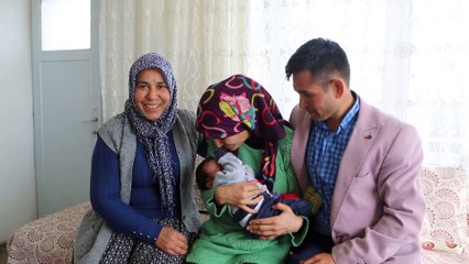 Zihinsel engelli çiftin bebek sevinci - MERSİN