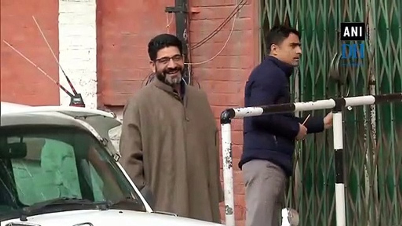 Farooq Abdullah meets under detention son Omar in Srinagar