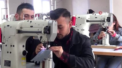 İşsiz gençler hem nitelikli elemana dönüşüyor, hem de iş buluyor