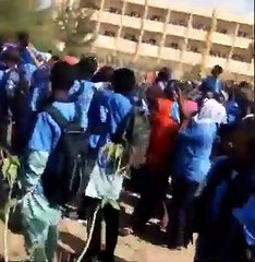 Le rassemblement des élèves du lycée de Mbacké après la nouvelle (Suite)