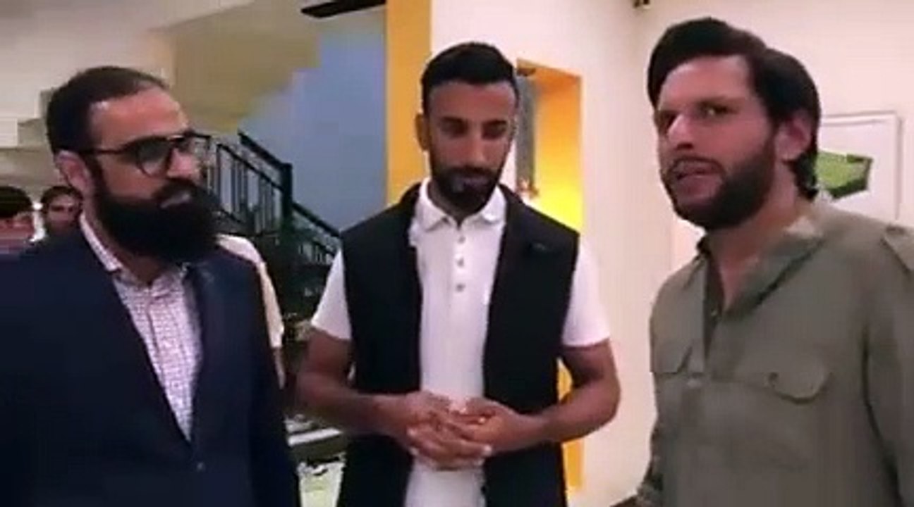 *_√ MULTAN SULTANS & ZALMI FRIENDS AT MY HOUSE | DINNER & FUN TIME | SHAHID AFRIDI_*
