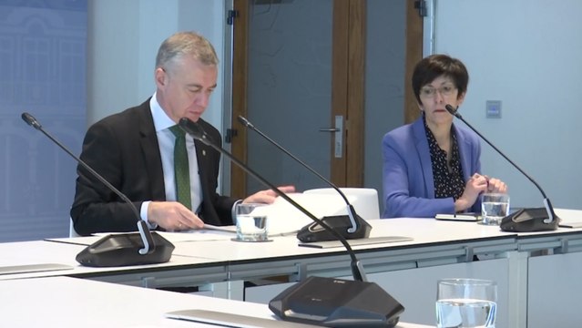 Urkullu preside la reunión del comité asesor