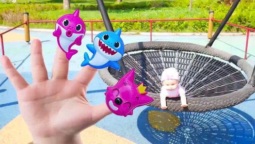 baby shark beach toys