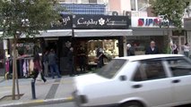 İzmir'de maskeli kuyumcu soygunu