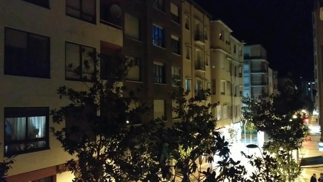 Aplausos para los profesionales sanitarios desde los balcones de Logroño