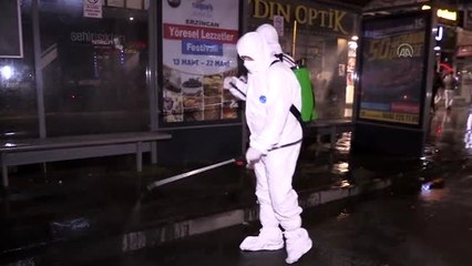 Kovid-19'a karşı gece dezenfekte mesaisi