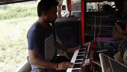 इस गाने को सुनकर आंख में आंसू आ जाएगा इतना दर्द भरा गाना है। sad_song