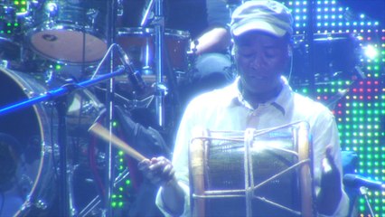 Juan Luis Guerra 4.40 - Solo De Percusión