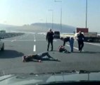 Kuzey Marmara Otoyolu'nda kaza sonrası 5 kişi birbirine girdi, o anları vatandaş cep telefonuyla kaydetti