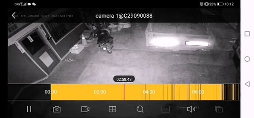 劳勿3厂爆窃案CCTV画面公开   4蒙面匪只为财 不要货