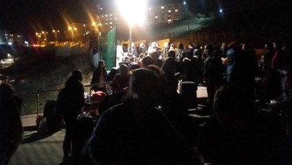 Öğrenciler karantinadan mağdur: Gece vakti sokağa atıldık