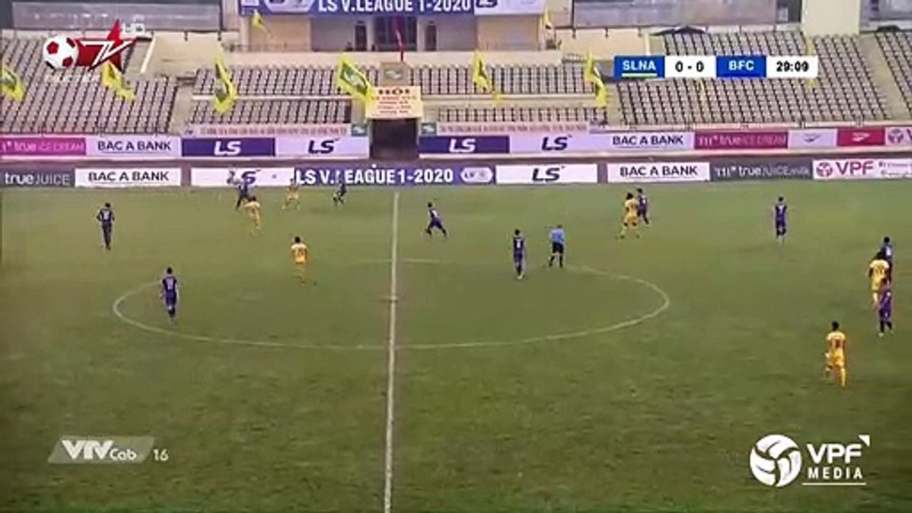 Highlights | SLNA - Becamex Bình Dương | Phan Văn Đức tỏa sáng, SLNA giành trọn 3 điểm