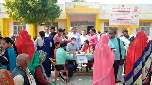 झांसी: स्वास्थ मेला में पहुंचे प्रमुख सचिव, लोगो ने लिया स्वास्थ्य मेले का आनंद