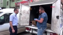 ARTVİN-Otomobilin çarptığı köpek, tedaviye alındı