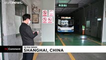 Dünya köşe buçak Covid-19 temizliği yapıyor, Çin'de temizlikte de teknolojik aletler devrede