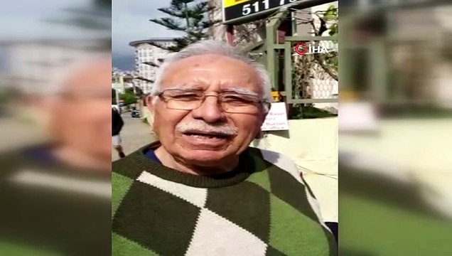 Taksi şoförü bulduğu cüzdanı sahibine ulaştırdı