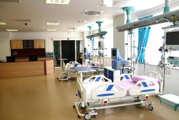 Koronavirüs salgınına karşı yoğun bakım hastalarının ziyareti yasaklandı