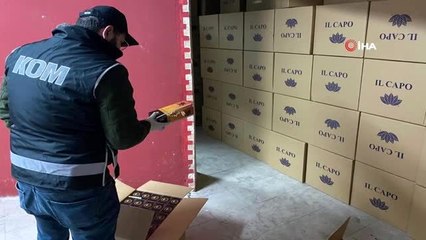 Esenyurt'taki kaçak tütün operasyonunda 6 gözaltı