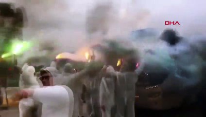 Kocaelispor taraftarı takımını koruyucu kıyafet ve maskelerle uğurladı