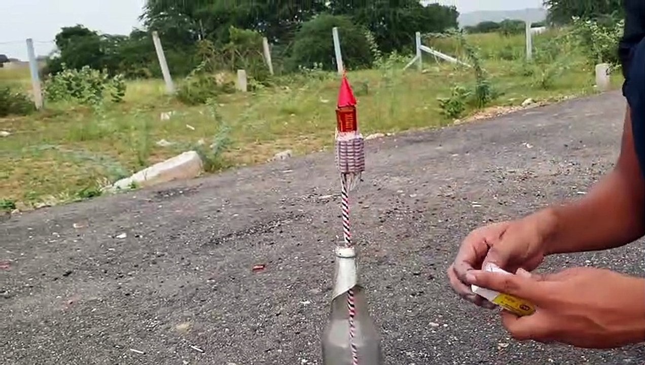 Rocket Attach with Bijli Cracker - Amazing Expe...